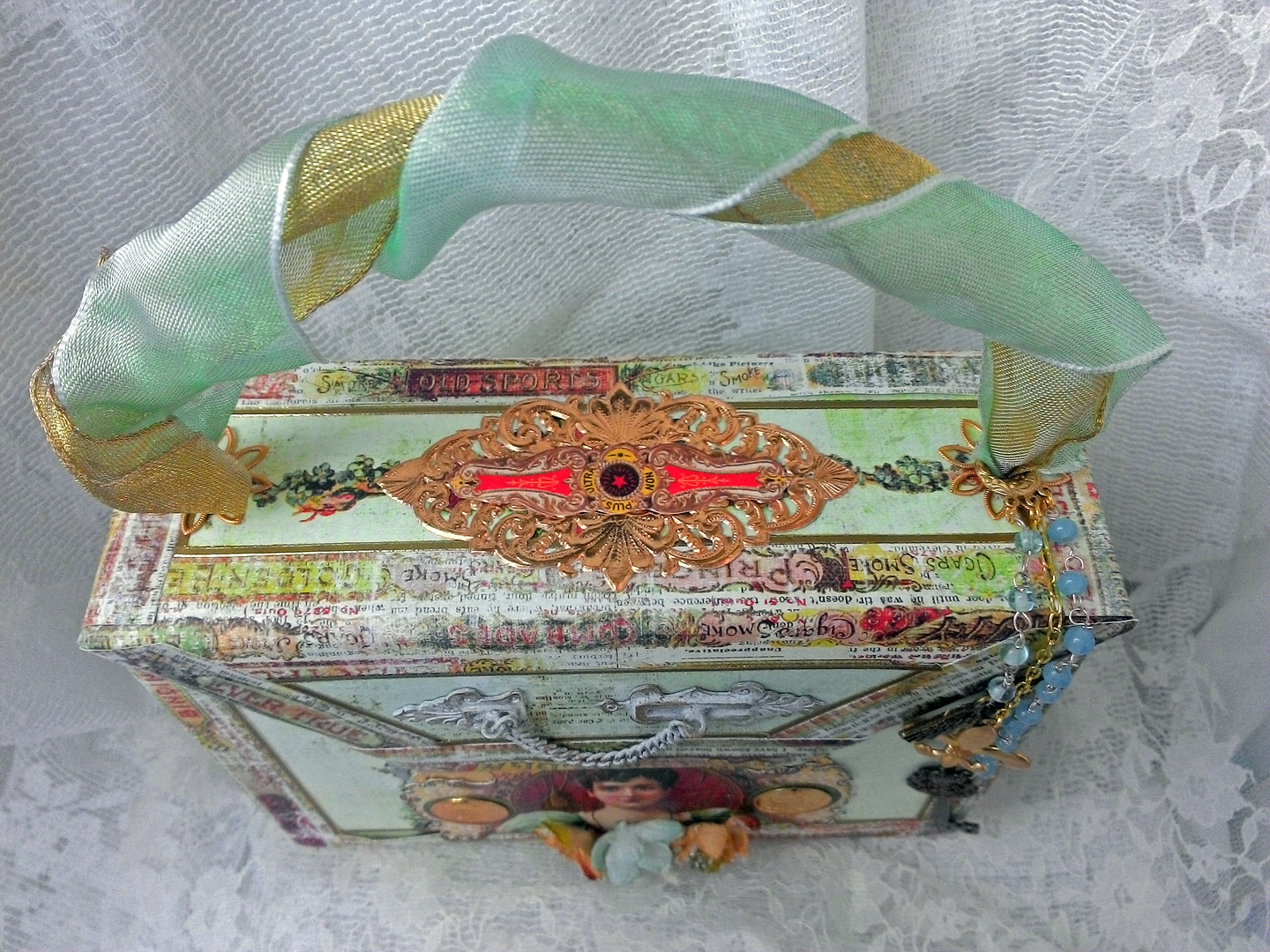 Artfully Musing CIGAR BOX BOOK PURSE TUTORIAL
